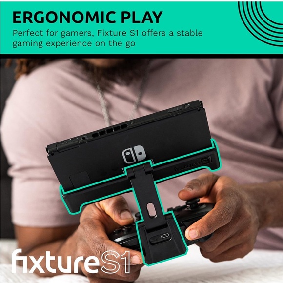 Black Gaming Console with Controller - Picture 4 of 9